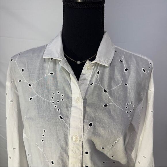 A new day 100% Cotton Eyelet Long Sleeve Button-Down Shirt - EUC - Picture 10 of 15